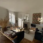 Beautiful And Spacious 3 Bedrooms Near The Opera