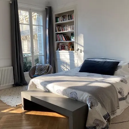 Beautiful And Spacious 3 Bedrooms Near The Opera Parigi